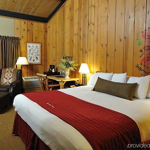 Shawnee Lodge